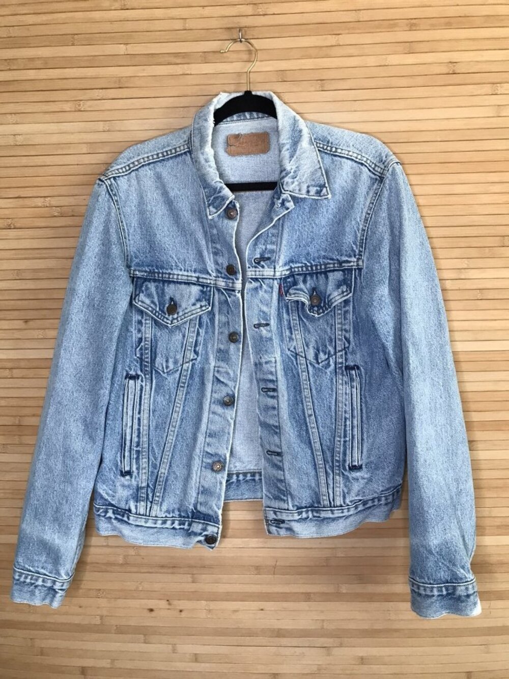 VTG 80’s Levi's Men's Denim Trucker Jacket 71506 USA Size 42 beat broken in